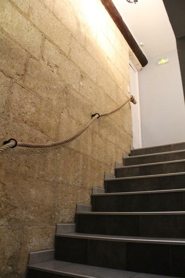 Hotel Les Glycines 2*